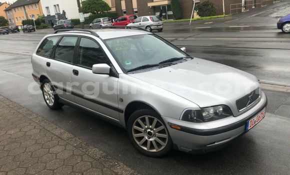 Acheter Occasion Voiture Volvo V40 Gris à Conakry, Conakry