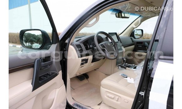 Buy Import Toyota Land Cruiser Black Car in Import - Dubai in Conakry Buy Import Toyota Land Cruiser Black Car in Import - Dubai in Conakry