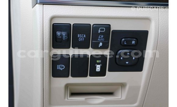 Buy Import Toyota Land Cruiser Black Car in Import - Dubai in Conakry Buy Import Toyota Land Cruiser Black Car in Import - Dubai in Conakry