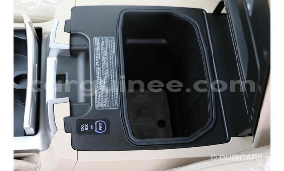 Buy Import Toyota Land Cruiser Black Car in Import - Dubai in Conakry Buy Import Toyota Land Cruiser Black Car in Import - Dubai in Conakry