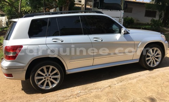 Buy Used Mercedes-Benz GLK–Class Silver Car in Conakry in Conakry Buy Used Mercedes-Benz GLK–Class Silver Car in Conakry in Conakry