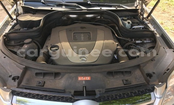 Buy Used Mercedes-Benz GLK–Class Silver Car in Conakry in Conakry Buy Used Mercedes-Benz GLK–Class Silver Car in Conakry in Conakry