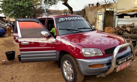 Buy Used Toyota RAV4 Red Car in Conakry in Conakry Buy Used Toyota RAV4 Red Car in Conakry in Conakry