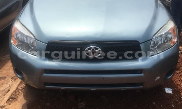 Buy Used Toyota RAV4 Blue Car in Conakry in Conakry Buy Used Toyota RAV4 Blue Car in Conakry in Conakry