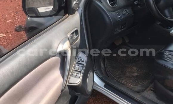 Buy Used Toyota RAV4 Silver Car in Conakry in Conakry Buy Used Toyota RAV4 Silver Car in Conakry in Conakry