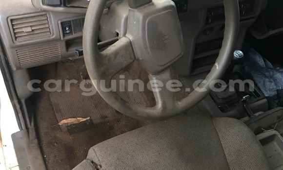 Buy Used Isuzu Rodeo White Car in Conakry in Conakry Buy Used Isuzu Rodeo White Car in Conakry in Conakry