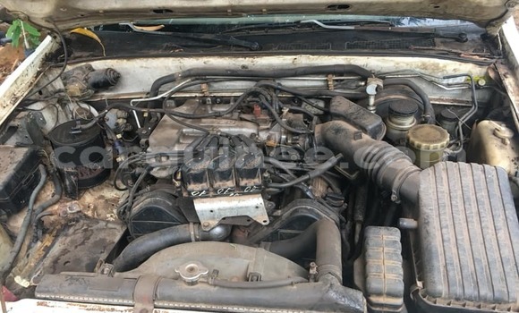 Buy Used Isuzu Rodeo White Car in Conakry in Conakry Buy Used Isuzu Rodeo White Car in Conakry in Conakry