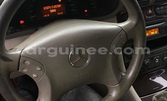Buy Used Mercedes-Benz C–Class Blue Car in Conakry in Conakry Buy Used Mercedes-Benz C–Class Blue Car in Conakry in Conakry