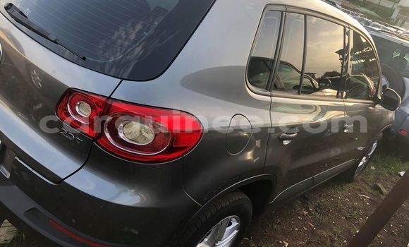 Acheter Occasion Voiture Volkswagen Tiguan Bleu à Conakry, Conakry Acheter Occasion Voiture Volkswagen Tiguan Bleu à Conakry, Conakry