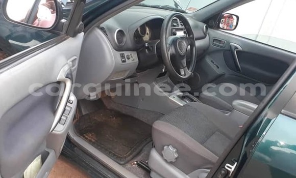 Acheter Occasion Voiture Toyota RAV4 Vert à Conakry, Conakry Acheter Occasion Voiture Toyota RAV4 Vert à Conakry, Conakry