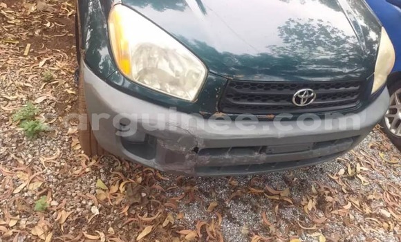 Acheter Occasion Voiture Toyota RAV4 Vert à Conakry, Conakry Acheter Occasion Voiture Toyota RAV4 Vert à Conakry, Conakry