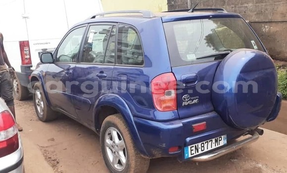 Acheter Occasion Voiture Toyota RAV4 Bleu à Conakry, Conakry Acheter Occasion Voiture Toyota RAV4 Bleu à Conakry, Conakry