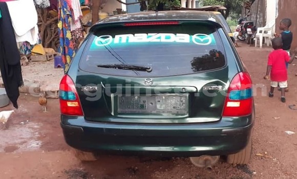 Acheter Occasion Voiture Mazda 323 Noir à Conakry, Conakry Acheter Occasion Voiture Mazda 323 Noir à Conakry, Conakry