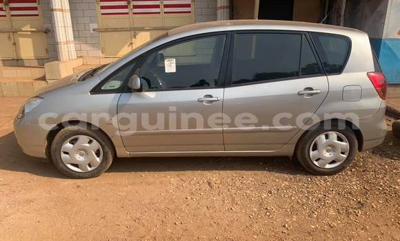 Acheter Occasion Voiture Toyota Verso Beige à Conakry, Conakry Acheter Occasion Voiture Toyota Verso Beige à Conakry, Conakry