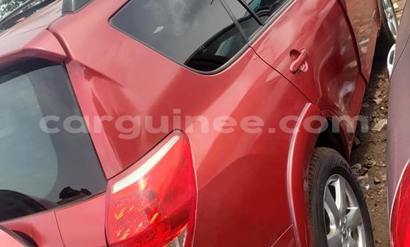 Acheter Occasion Voiture Toyota RAV4 Rouge à Conakry, Conakry Acheter Occasion Voiture Toyota RAV4 Rouge à Conakry, Conakry