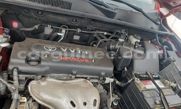 Acheter Occasion Voiture Toyota RAV4 Rouge à Conakry, Conakry Acheter Occasion Voiture Toyota RAV4 Rouge à Conakry, Conakry