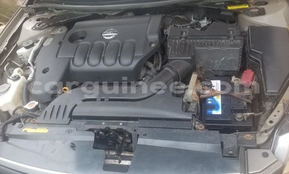 Acheter Occasion Voiture Nissan Almera Gris à Conakry, Conakry Acheter Occasion Voiture Nissan Almera Gris à Conakry, Conakry