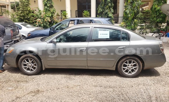 Acheter Occasion Voiture Nissan Altima Gris à Conakry, Conakry Acheter Occasion Voiture Nissan Altima Gris à Conakry, Conakry