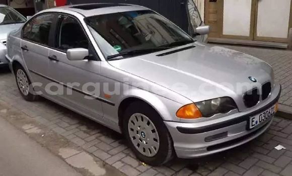 Acheter Occasion Voiture BMW 3–Series Gris à Conakry, Conakry Acheter Occasion Voiture BMW 3–Series Gris à Conakry, Conakry