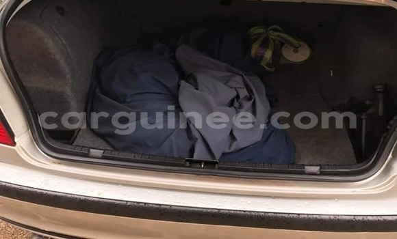 Acheter Occasion Voiture BMW 3–Series Gris à Conakry, Conakry Acheter Occasion Voiture BMW 3–Series Gris à Conakry, Conakry