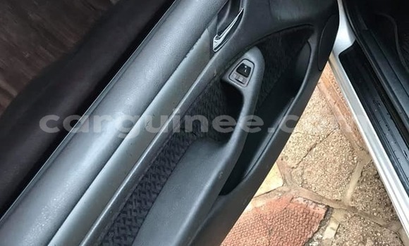 Acheter Occasion Voiture BMW 3–Series Gris à Conakry, Conakry Acheter Occasion Voiture BMW 3–Series Gris à Conakry, Conakry