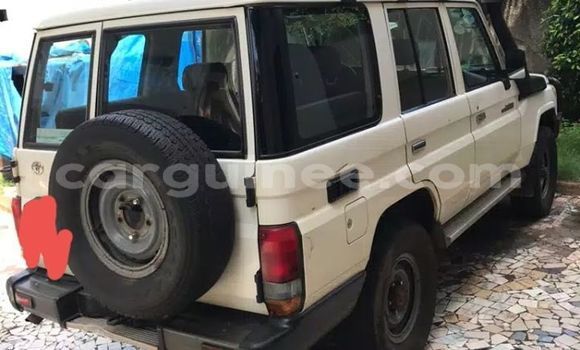 Acheter Occasion Voiture Toyota Land Cruiser Blanc à Conakry, Conakry Acheter Occasion Voiture Toyota Land Cruiser Blanc à Conakry, Conakry