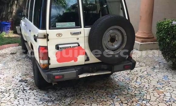 Acheter Occasion Voiture Toyota Land Cruiser Blanc à Conakry, Conakry Acheter Occasion Voiture Toyota Land Cruiser Blanc à Conakry, Conakry