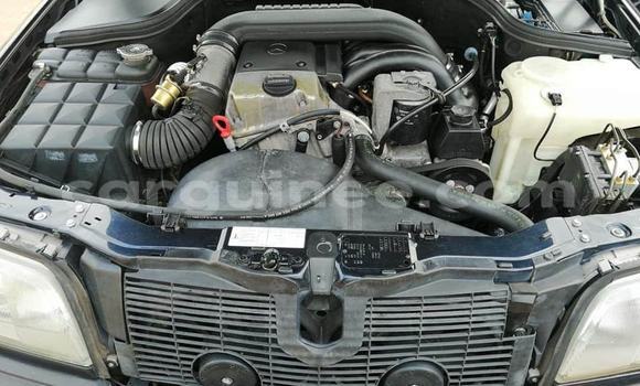 Acheter Occasion Voiture Mercedes-Benz C–Class Bleu à Conakry, Conakry Acheter Occasion Voiture Mercedes-Benz C–Class Bleu à Conakry, Conakry