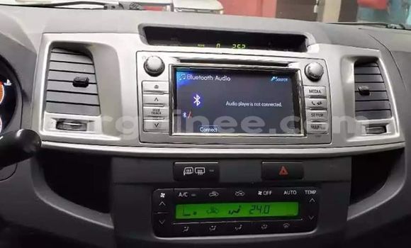 Acheter Occasion Voiture Toyota Hilux Noir à Conakry, Conakry Acheter Occasion Voiture Toyota Hilux Noir à Conakry, Conakry