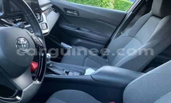 Acheter Occasion Voiture Toyota C-HR Noir à Conakry, Conakry Acheter Occasion Voiture Toyota C-HR Noir à Conakry, Conakry
