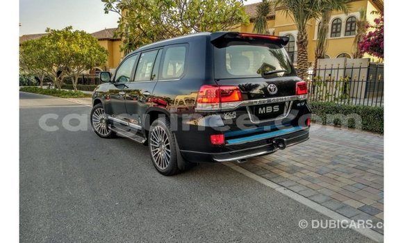 Buy Import Toyota Land Cruiser Black Car in Import - Dubai in Conakry Buy Import Toyota Land Cruiser Black Car in Import - Dubai in Conakry