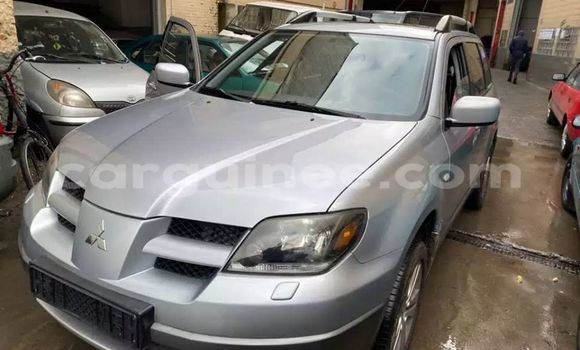 Acheter Occasion Voiture Mitsubishi Outlander Gris à Conakry, Conakry Acheter Occasion Voiture Mitsubishi Outlander Gris à Conakry, Conakry