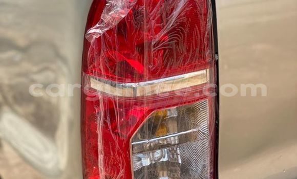 Acheter Occasion Voiture Toyota Hilux Gris à Conakry, Conakry Acheter Occasion Voiture Toyota Hilux Gris à Conakry, Conakry