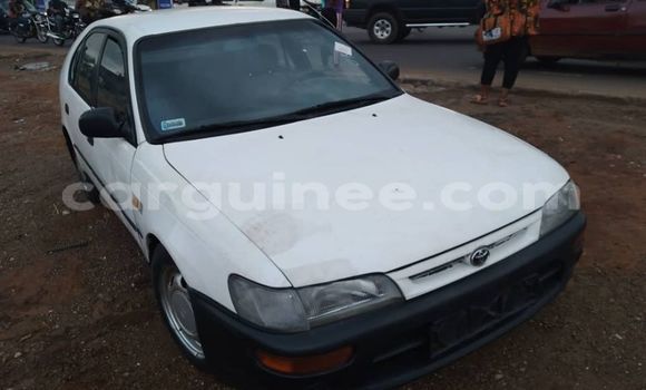Acheter Occasion Voiture Toyota Corolla Blanc à Conakry, Conakry Acheter Occasion Voiture Toyota Corolla Blanc à Conakry, Conakry