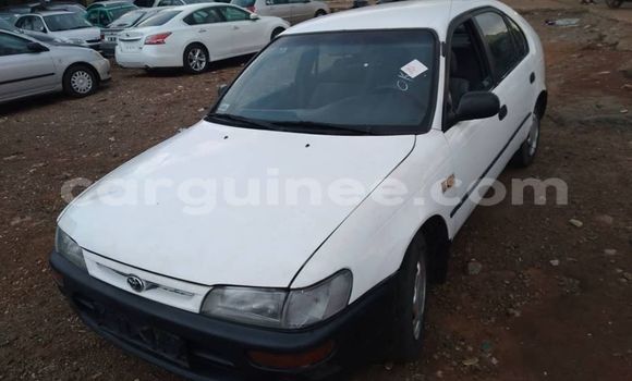 Acheter Occasion Voiture Toyota Corolla Blanc à Conakry, Conakry Acheter Occasion Voiture Toyota Corolla Blanc à Conakry, Conakry