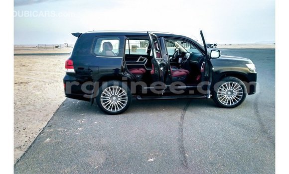 Buy Import Toyota Land Cruiser Black Car in Import - Dubai in Conakry Buy Import Toyota Land Cruiser Black Car in Import - Dubai in Conakry