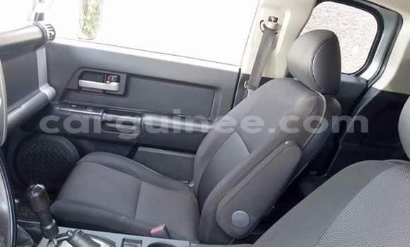 Acheter Occasion Voiture Toyota FJ Cruiser Gris à Conakry, Conakry Acheter Occasion Voiture Toyota FJ Cruiser Gris à Conakry, Conakry