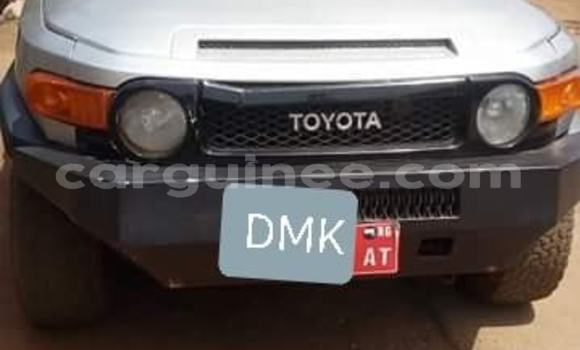 Acheter Occasion Voiture Toyota FJ Cruiser Gris à Conakry, Conakry Acheter Occasion Voiture Toyota FJ Cruiser Gris à Conakry, Conakry