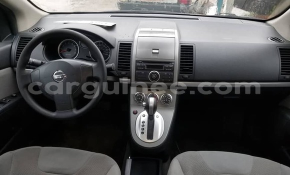 Acheter Occasion Voiture Nissan Sentra Gris à Conakry, Conakry Acheter Occasion Voiture Nissan Sentra Gris à Conakry, Conakry