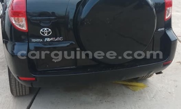 Acheter Occasion Voiture Toyota RAV4 Noir à Conakry, Conakry Acheter Occasion Voiture Toyota RAV4 Noir à Conakry, Conakry