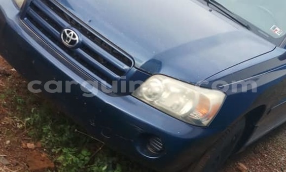 Acheter Occasion Voiture Toyota Highlander Bleu à Conakry, Conakry Acheter Occasion Voiture Toyota Highlander Bleu à Conakry, Conakry