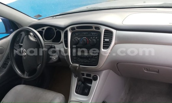 Acheter Occasion Voiture Toyota Highlander Bleu à Conakry, Conakry Acheter Occasion Voiture Toyota Highlander Bleu à Conakry, Conakry