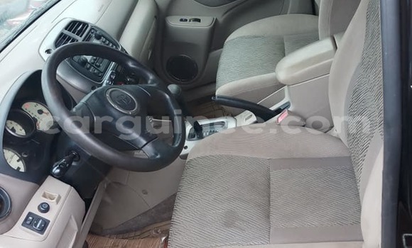 Acheter Occasion Voiture Toyota RAV4 Noir à Conakry, Conakry Acheter Occasion Voiture Toyota RAV4 Noir à Conakry, Conakry