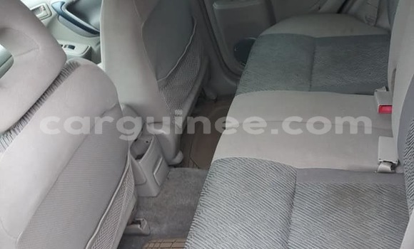 Acheter Occasion Voiture Toyota RAV4 Noir à Conakry, Conakry Acheter Occasion Voiture Toyota RAV4 Noir à Conakry, Conakry