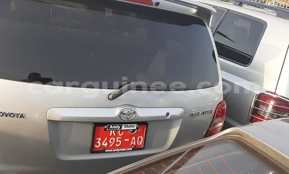 Buy Used Toyota Highlander Silver Car in Conakry in Conakry Buy Used Toyota Highlander Silver Car in Conakry in Conakry