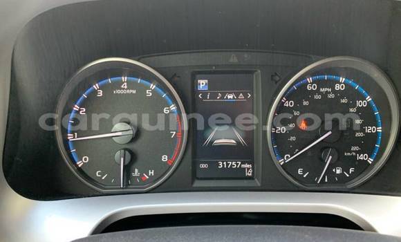 Buy Used Toyota RAV4 White Car in Conakry in Conakry Buy Used Toyota RAV4 White Car in Conakry in Conakry