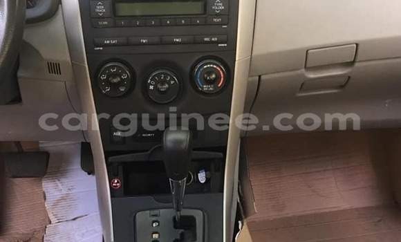 Acheter Occasion Voiture Toyota Corolla Rouge à Conakry, Conakry Acheter Occasion Voiture Toyota Corolla Rouge à Conakry, Conakry