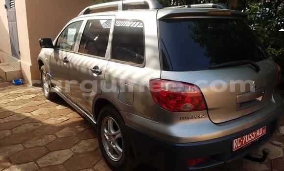 Acheter Occasion Voiture Mitsubishi Outlander Gris à Conakry, Conakry Acheter Occasion Voiture Mitsubishi Outlander Gris à Conakry, Conakry