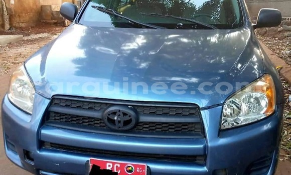 Acheter Occasion Voiture Toyota RAV4 Bleu à Conakry, Conakry Acheter Occasion Voiture Toyota RAV4 Bleu à Conakry, Conakry