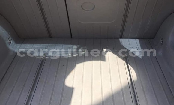 Buy Used Toyota Matrix Red Car in Conakry in Conakry Buy Used Toyota Matrix Red Car in Conakry in Conakry